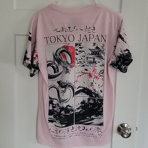 Bundle! Tokyo Fresh Laundry Pink Graphic Tee L & RGSTR Green Graphic Shorts M